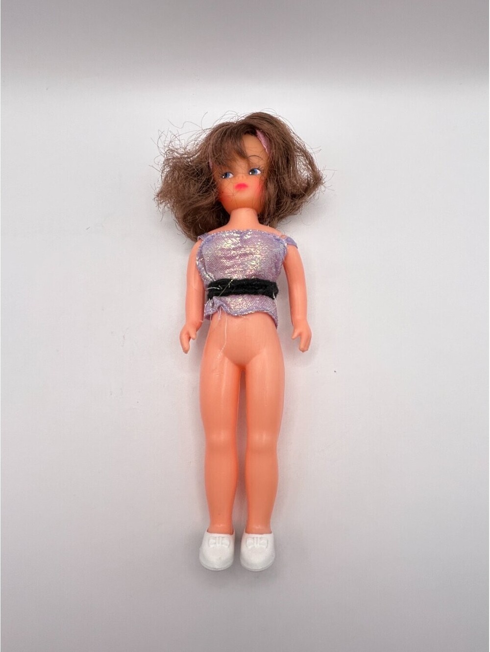 Unbranded Clone Fashion Doll Brunette Blue Eyes Pink Purple Top White Shoes Used